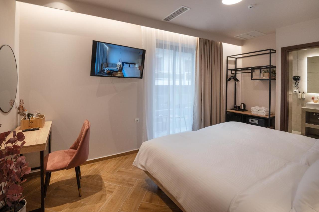 Ira - Ηρα Hotel Kalamata Bagian luar foto
