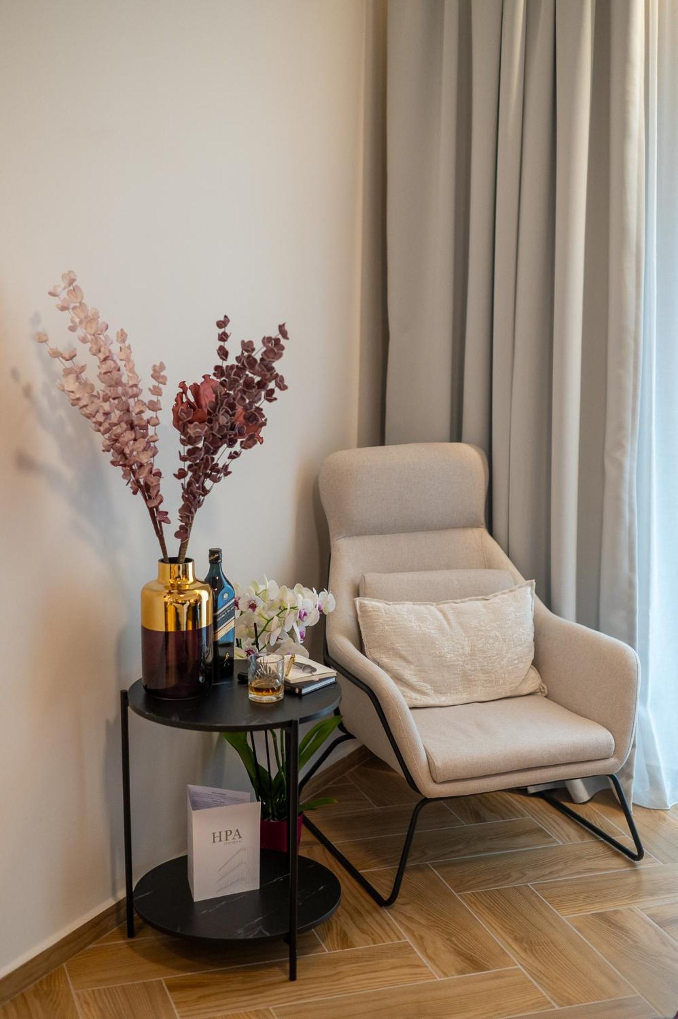 Ira - Ηρα Hotel Kalamata Bagian luar foto