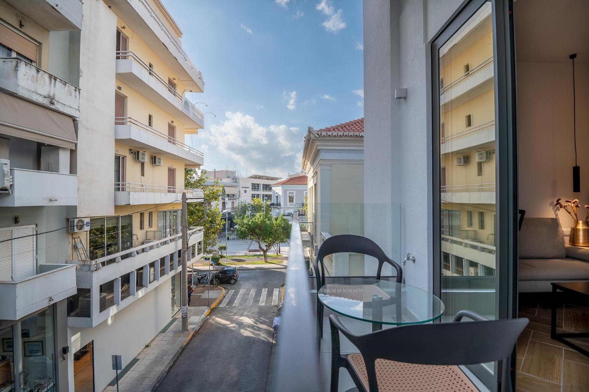 Ira - Ηρα Hotel Kalamata Bagian luar foto